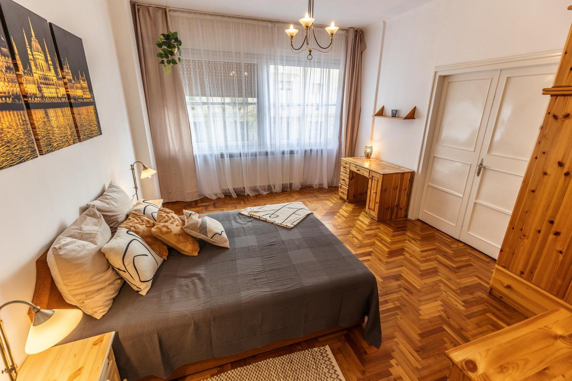 Bright & Spacious Riverside Apartment With Balcony Βουδαπέστη Εξωτερικό φωτογραφία
